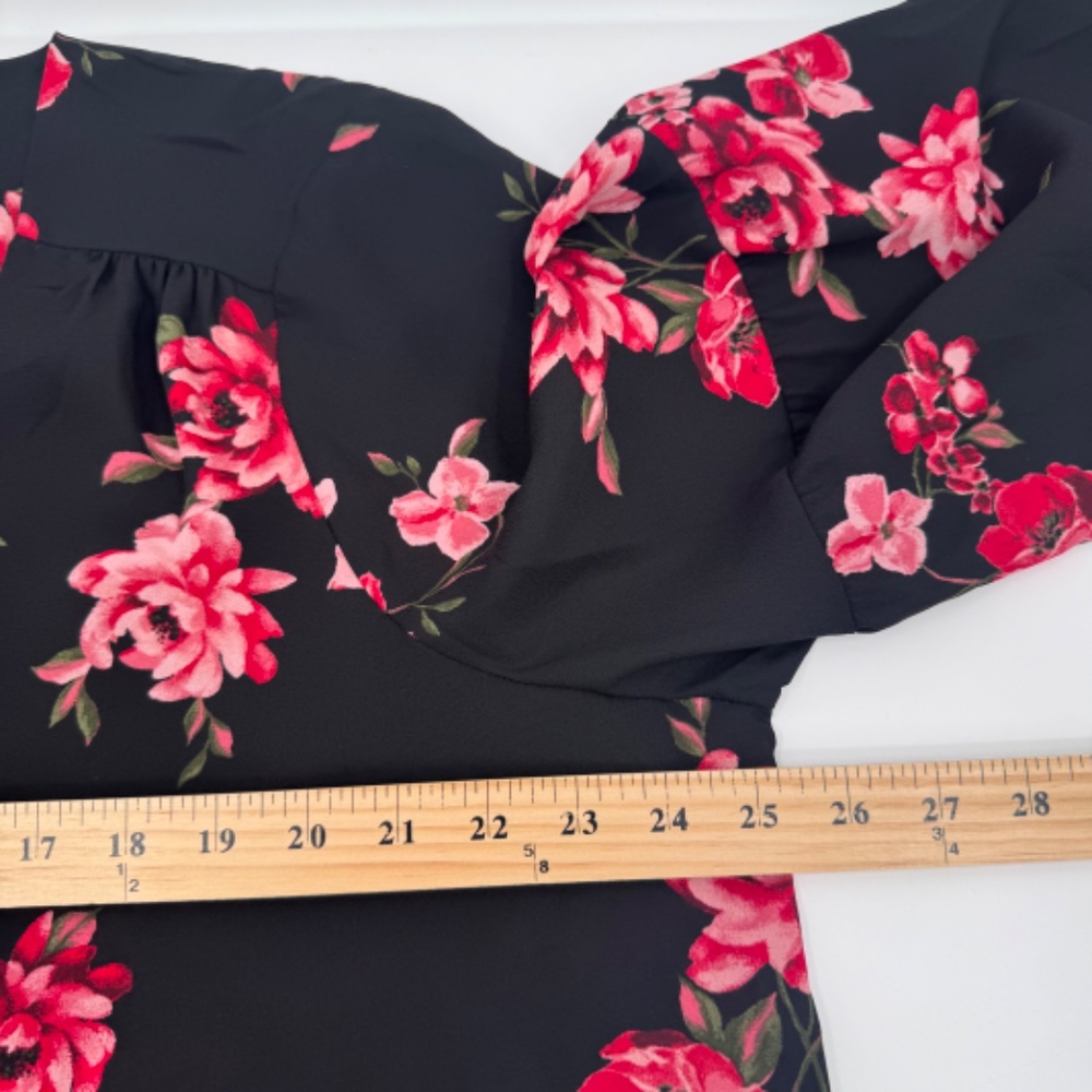 Lane Bryant Top Women 16 NEW Black Pink Floral V Neck Sheer Lightweight Peasant - Picture 11 of 12